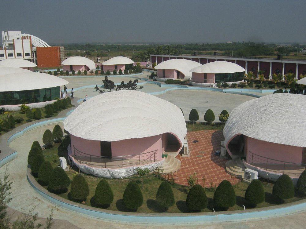 Resort gallery photo 8